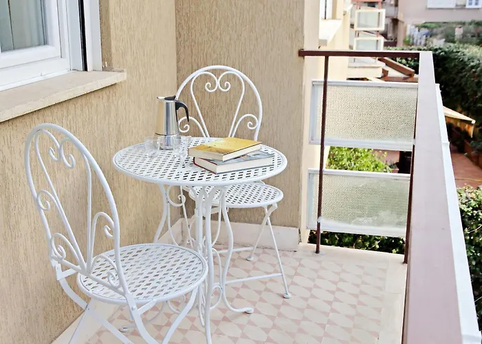 Appartamento Graceful Near St Peter Metro 100 Mt